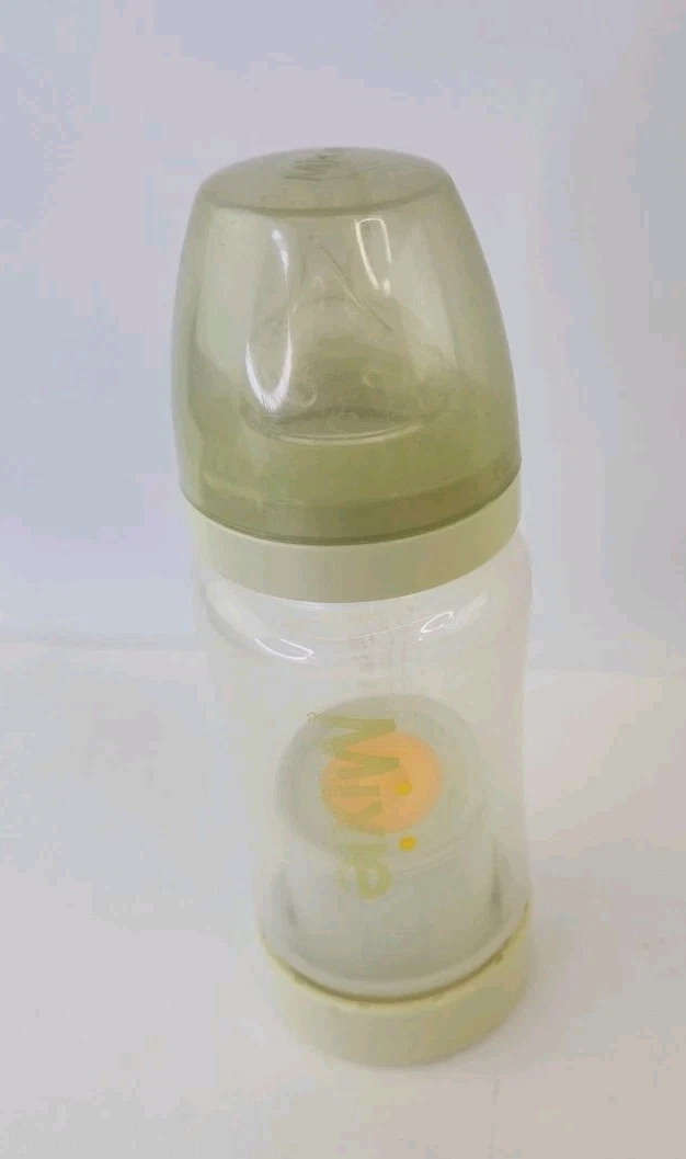 Mixie Formula Mixing Baby Bottle 8 Oz. EUC Infant Feeding On The Go New Nipple.