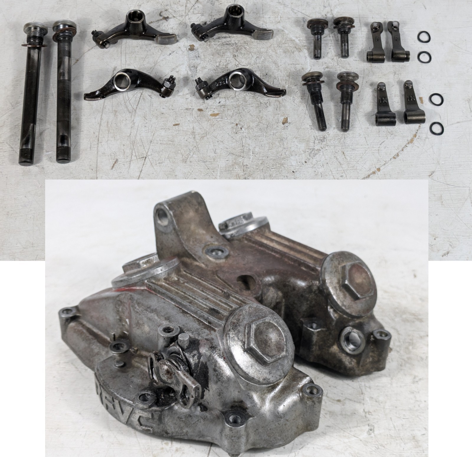 1988 Honda XR250 XR250R Engine Top Cylinder Head Valve Cover w/ Rocker Arms