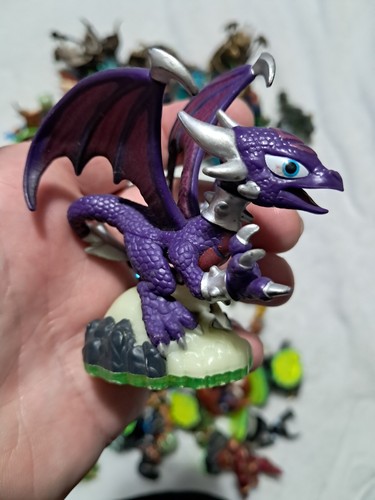 Skylanders Spyro's Adventure Characters Series 1 - Picture 6 of 37