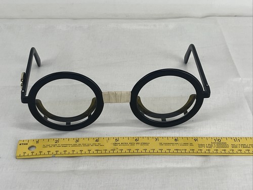 Vintage 2000 Harry Potter Glasses Picture Frame 3 x 3 Each Eye Fetco - Picture 7 of 8