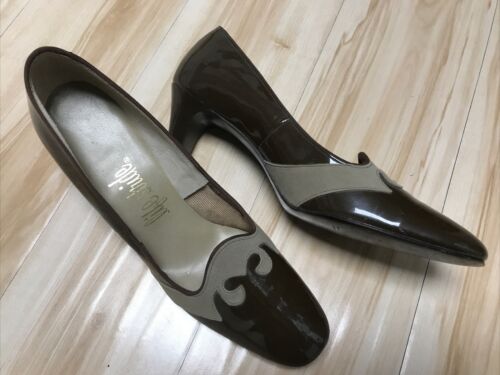 Véritable chaussure pompe à talon feu marron vintage du milieu du siècle moderne des années 1960 8,5 2A/4A - Photo 1/12