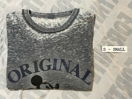 DISNEY PARKS Men's T-Shirt - GRAY Vintage look - MICKEY MOUSE - Size: S - SMALL - Picture 11 of 13
