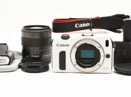 Canon EOS M 18.0MP Digital Camera White 18-55mm Lens & Flash JPN [Mint] #2474916