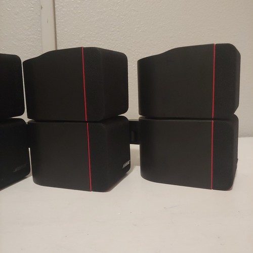 Set 4 altoparlanti Bose Redline doppio cubo Acoustimass con connessione RCA - Foto 5 di 12