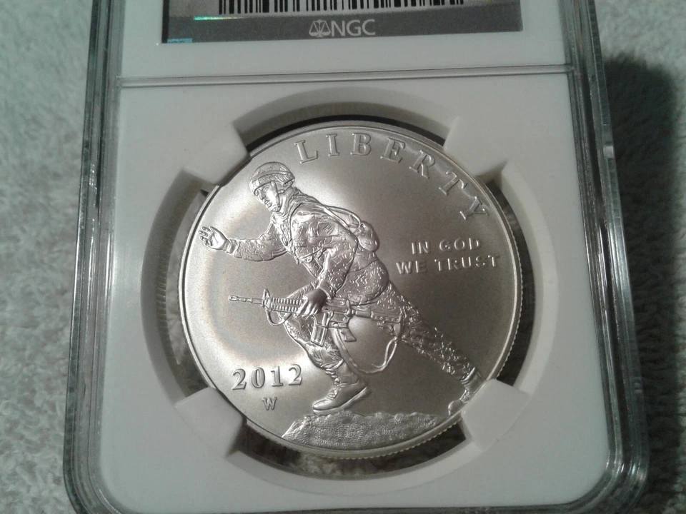 2012 W INFANTRY $1 SILVER COMMEMORATIVE NGC MS70 EARLY RELEASE - Image 2 of 4