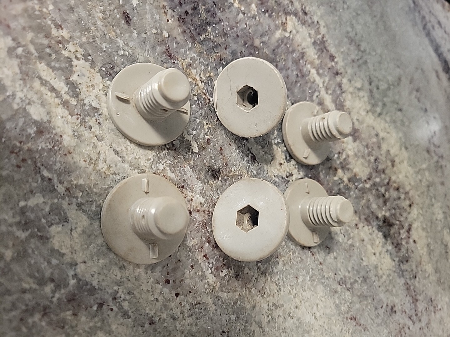 Suncast/Craftsmen Replacement bolt for Resin Storage Sheds X6 eBay