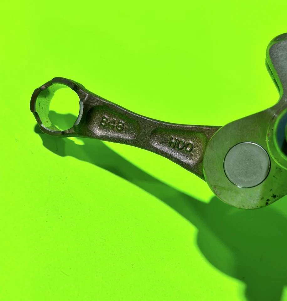 Genuine OEM Husqvarna Crankshaft 521628801, 544259801  Backpack Blower ebz7001 - Image 3 of 4