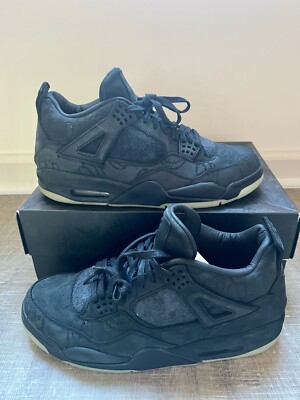Size 11.5 - Jordan 4 Retro x KAWS Black 2017 (930155-001)