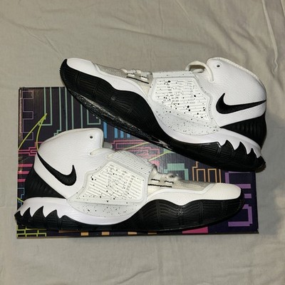 Size 11 - Nike Kyrie 6 Oreo - BQ4630-100