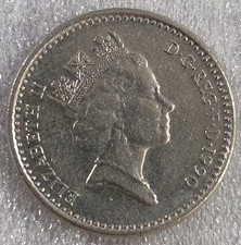 1990 UK 5 Pence Coin Queen Elizabeth II Great Britain England *C925