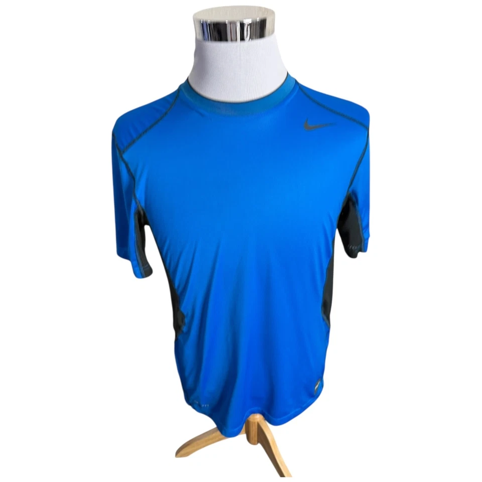 Camiseta deportiva Nike Pro Combat Dri-Fit para hombre talla mediana M azul negra Foto 4 de 4