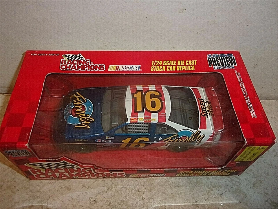 Coche de stock Nascar Racing Champions 1996 edición previa #16 - Ted Musgrave - 1:24 Foto 3 de 4