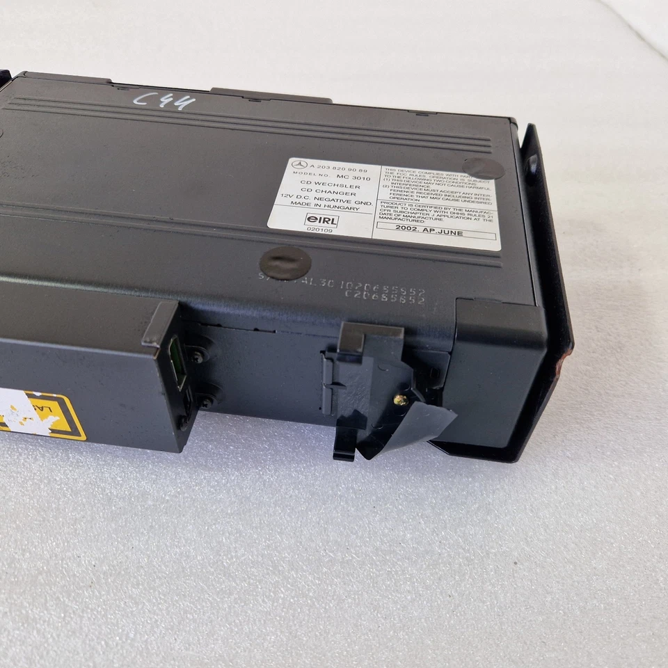 C44* Mercedes Benz W209 W203 R170 W463 6-Fach CD-Wechsler A2038209089 - Bild 4 von 4