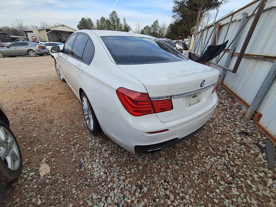 Used Fuel Tank fits: 2012 Bmw 750I  Grade A Foto 4 de 4
