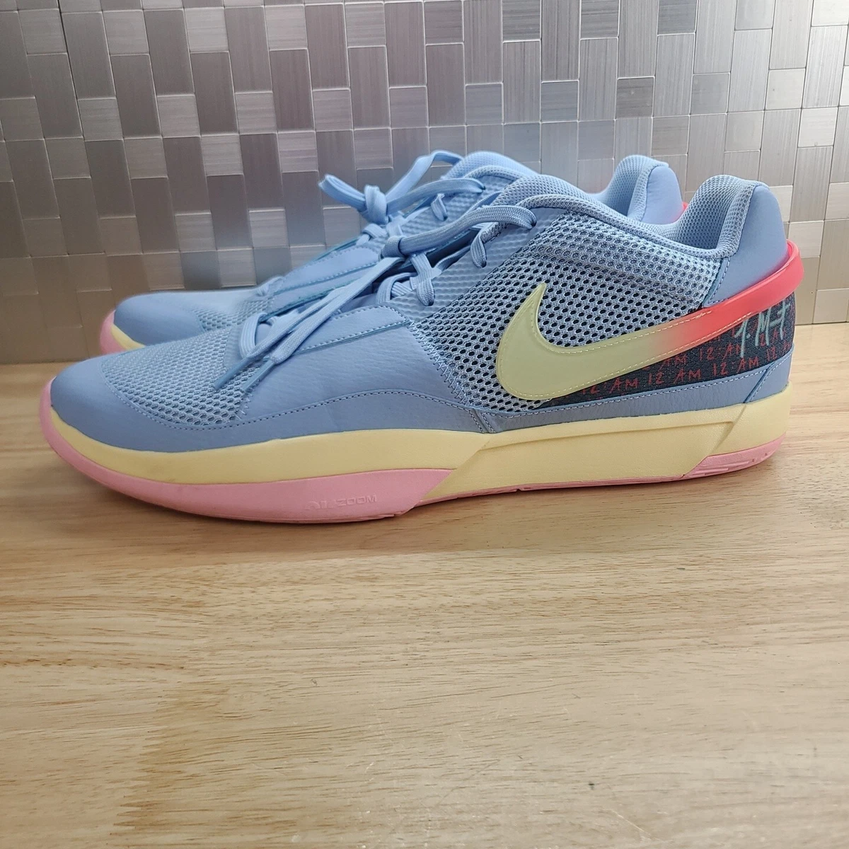 Am 18 nike sale