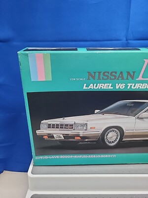 NISSAN LAUREL V6 TURBO MEDALIST EMINENCE Luxury Car 1/24 Japan