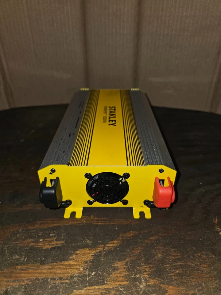 STANLEY PI1000S Power Inverter 1000W - Image 3 of 4