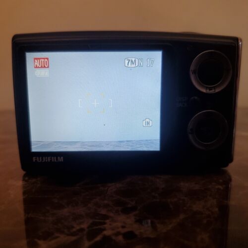 Fujifilm FinePix Z Series Z10fd 7.2MP Digital Camera Purple No Charger , Working - Picture 3 of 3