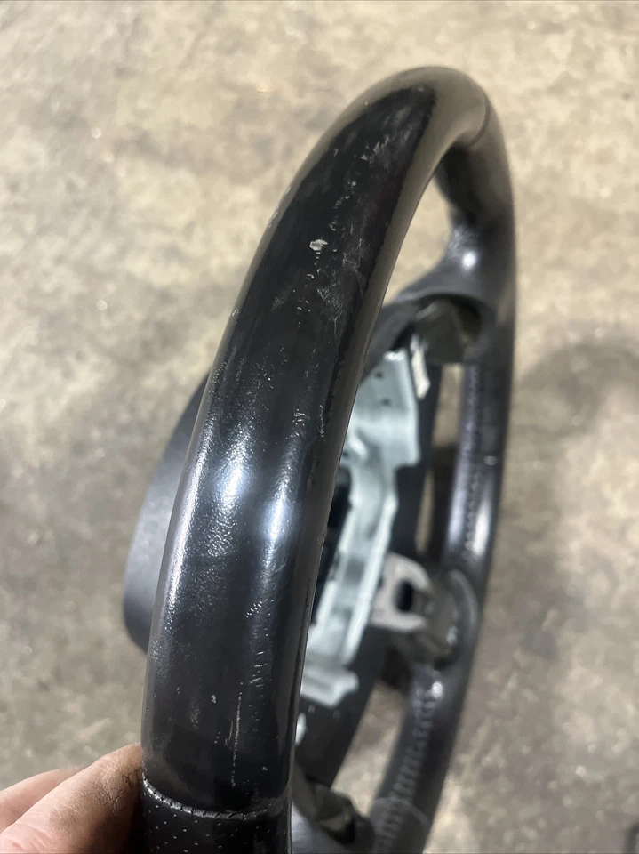 Volante Nissan 370z 2009-2017 OEM Foto 3 de 4