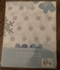 ST. NICHOLAS SQUARE SNOW FLAKES SHOWER CURTAIN - 70" X 70" - NIP