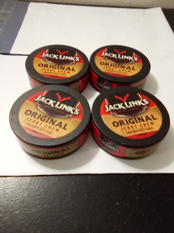 Jack Links Original Jerky Chew |  .32 oz Cans | 4 total cans, Fast Shipping NEW