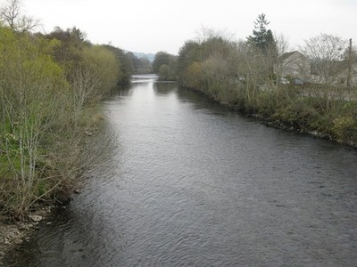 Foto 6x4 Der Fluss Earn bei Comrie Dalginross mit Blick flussabwärts von Dal c2017