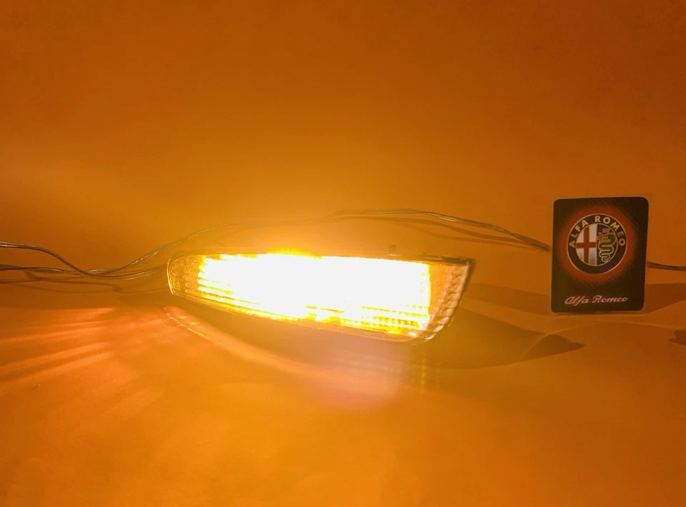 Frecce Anteriori SX /DX Alfa Romeo Gt Coupe TRUST 461207486DX 461307486SX - Immagine 3 di 4