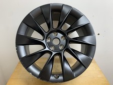 1 x TESLA MODEL Y 20