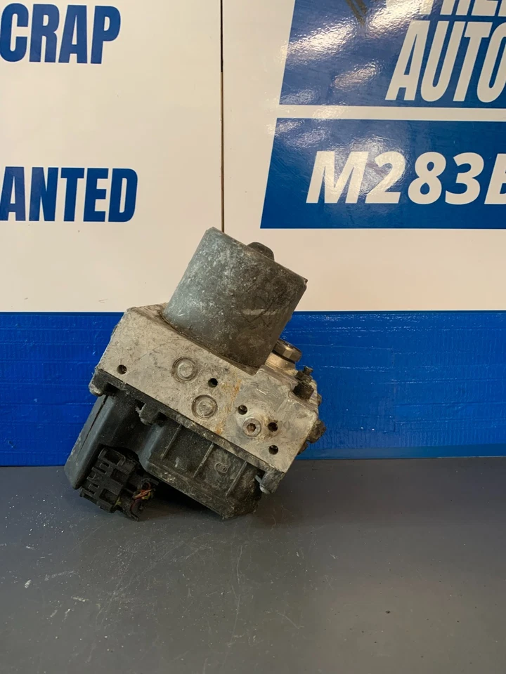 AUDI A4 B6 2002-2005 2.4 GASOLINA ABS MÓDULO BOMBA 265950011 Foto 4 de 4