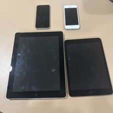 Lot of Assorted Apple iPads/iPods/iPhones Power  Working 