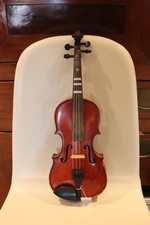 REDUCED Vintage JTL French 1/8 or 1/4 Violin with new bow