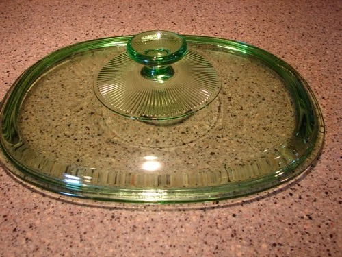 Vintage Pyrex 17 DC 1 1/2 Green Glass Casserole Lid Only Great Condition Nice!!!