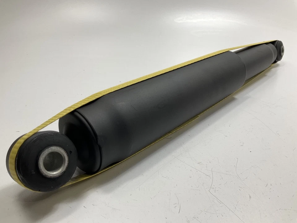 (2) Amortiguadores traseros OSC S344338 - 2005-2008 Chevrolet Uplander, 1997-2005 Venture Foto 2 de 4