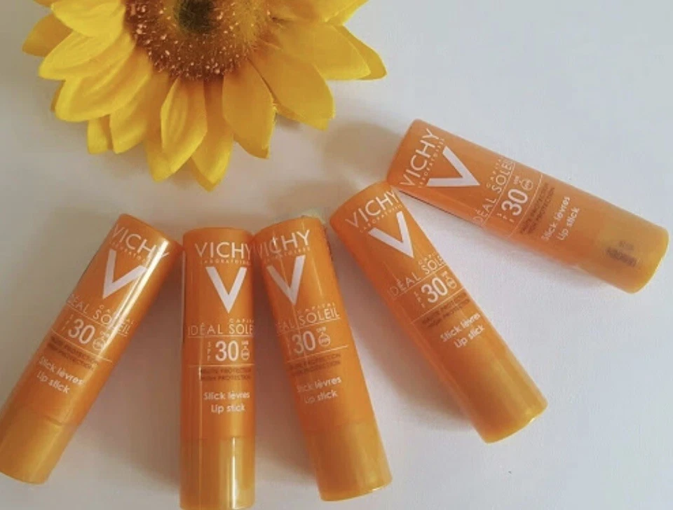 Bálsamo labial protector solar Vichy Ideal Soleil protección labial FPS 30 4,7 g - descontinuado Foto 2 de 2