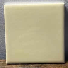 VTG AO American Olean USA 4-1/4" Ceramic Glossy Sunshine Yellow 1 Wall Tile