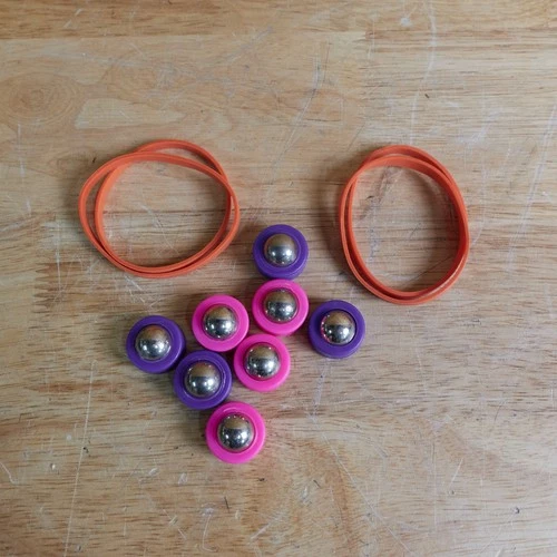 Vintage Ideal Rebound Game Replacement Roller Pucks 4 Pink 4 Purple & 4 Bands