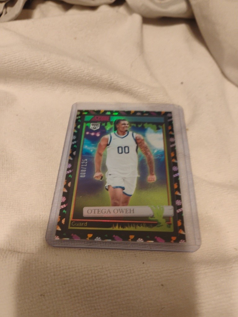 2026 Score A Treat Holo Candy Treats Parallel /125  NIL Otega Oweh