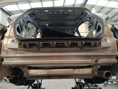 JX7BA40324BA VERSTÄRKUNG DES HINTEREN STOSSFÄNGERS / 210979 FÜR FORD FOCUS IV H