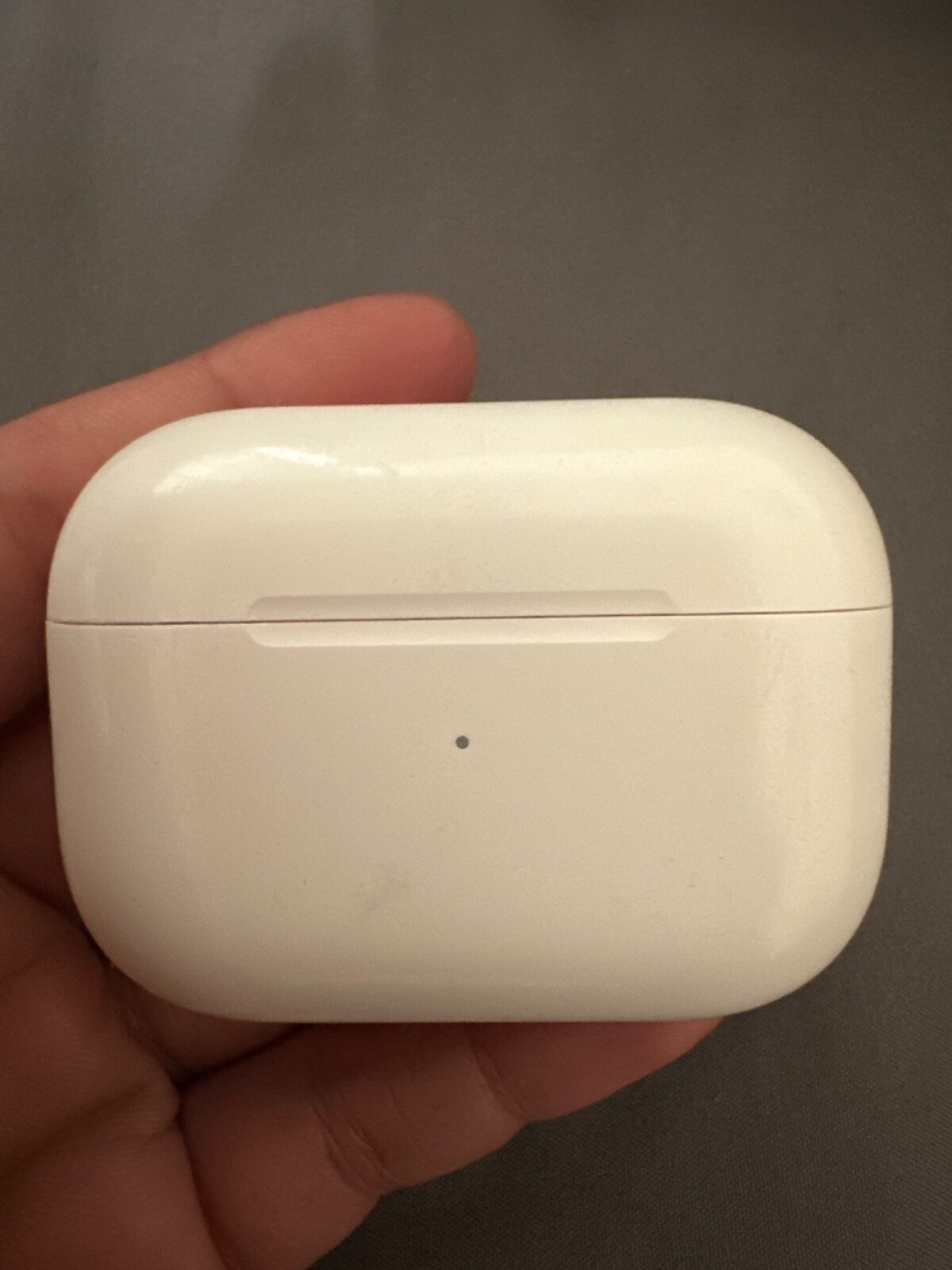 Apple AirPods Pro 1st Gen Case with Left Earbud Only-image