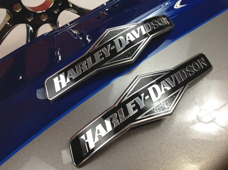 Genuine Harley Touring Skull Willie G Fuel Gas Tank Set Emblems Badges  - Image 2 of 4