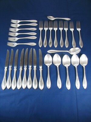 29 Misc Pieces of Oneida USA  Arbor-American Harmony Silver Plated Flatware