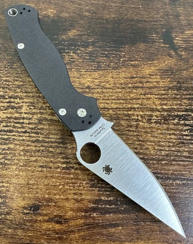 Spyderco Paramilitary 2 PM2 Black G10 - CPM S45VN - C81GPCMO2 FACTORY SECOND