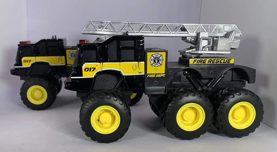 2 Maisto Fire Rescue 1:24 Diecast Builder Zone Cantera Monstruo Camión de Bomberos 8" Foto 2 de 4