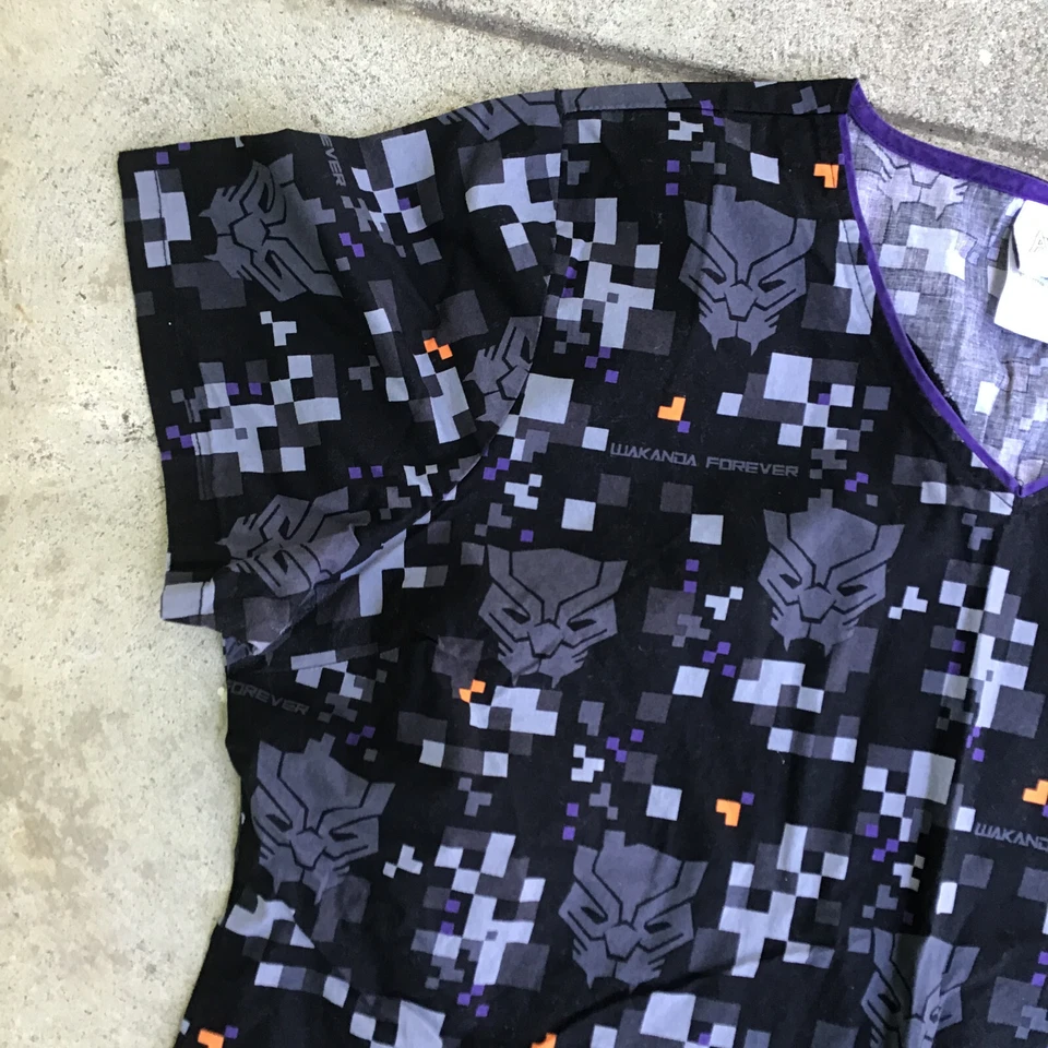 Marvel Black Panther Scrubs Women XL Top Shirt - Image 2 of 4