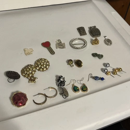 Vintage Random Lot Costume Jewelry And Misc Items Earrings Buttons Pendants