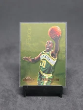 1995 Skybox Gary Payton Skytech Force #SF20 Seattle Supersonics