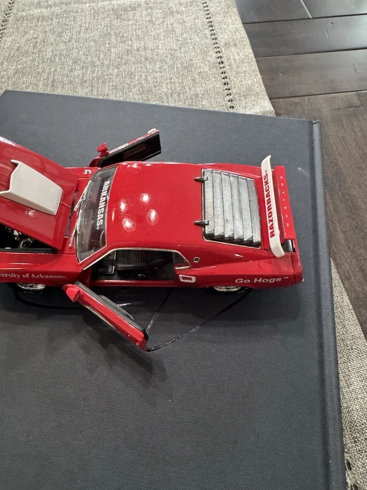 1969 Ford Mustang Boss 429 Diecast Car 1:24 Scale Limited Edition 2.0 #99 of 252 - Image 4 of 4