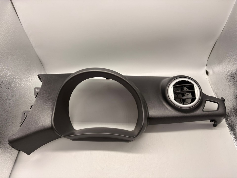 SUZUKI ALTO 2014 - Dash Speedo Surround Trim With Air Vent 73311-68K0