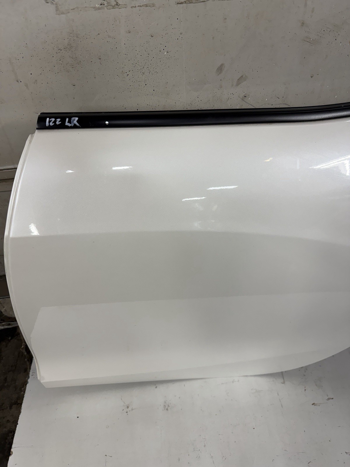2014 - 2024 MASERATI GHIBLI REAR LEFT DRIVER SIDE DOOR SHELL OEM WHITE