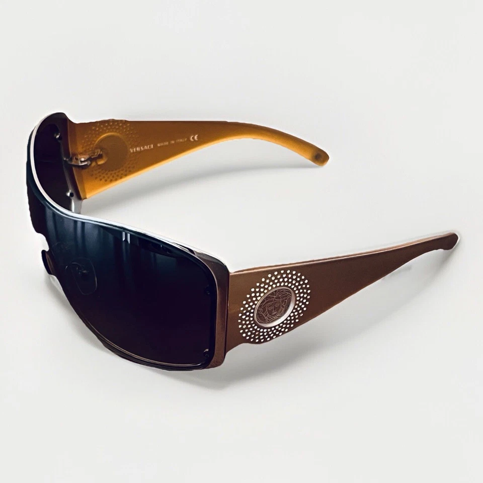 VINTAGE GIANNI VERSACE MOD 2082B OVERZISED SHIELD SUNGLASSES 90'S MADE IN ITALY - Image 3 of 4